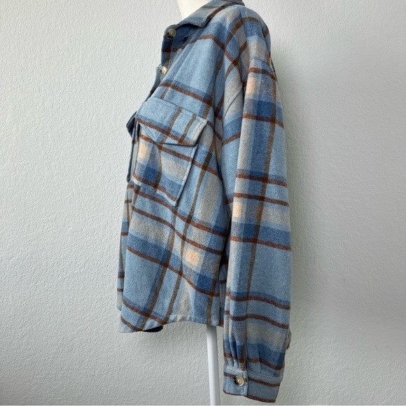 Ford Bronco Official Licensed Blue and Tan Plaid Flannel Shacket Size Large - Picture 3 of 10